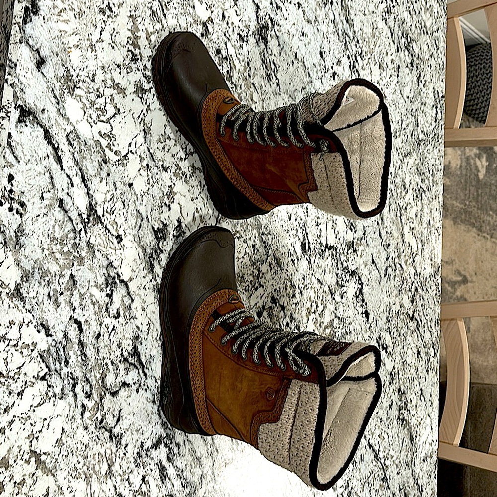 The North Face shellista 2 lace up boots 8 1/2